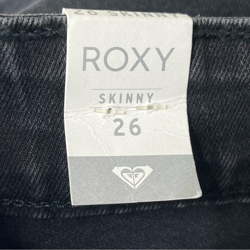 ROXY NWT COOL MEMORY BLACK SKINNY JEANS 26 - Picture 5 of 15